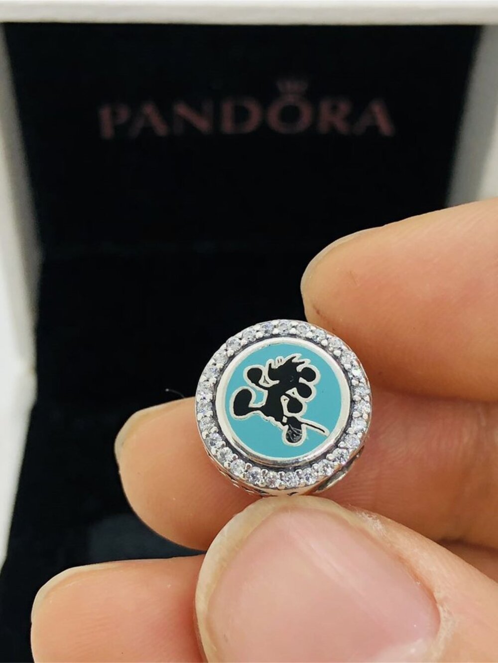 ✨🔥Pandora Disney Parks Exclusive RunDisney Mickey Charm